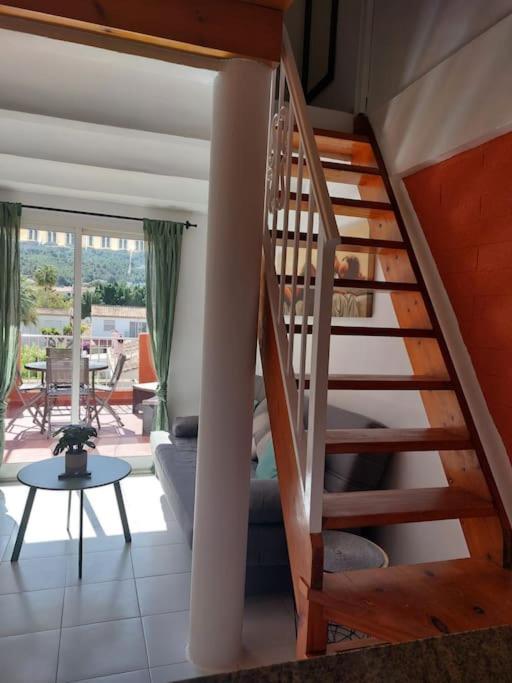 Studio Tipo Loft Con Vista Al Montgo Denia Exterior photo